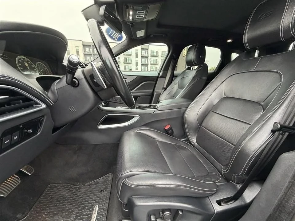 2017 Jaguar F-Pace - Image 18 of 20