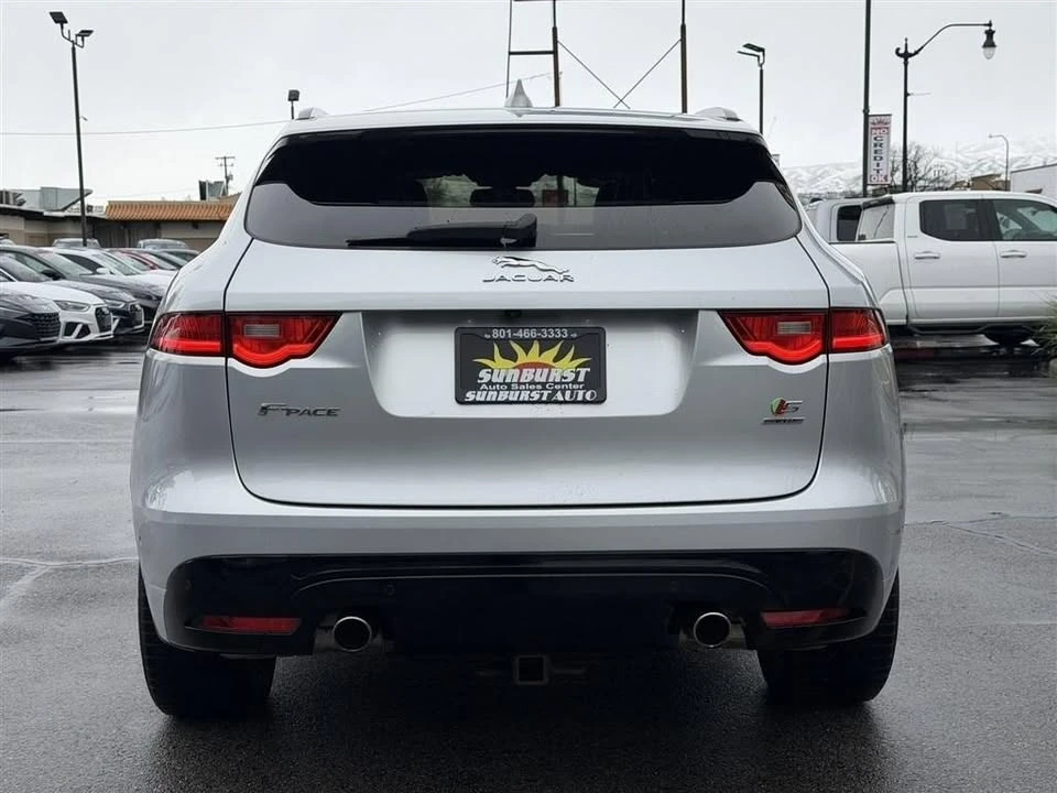 2017 Jaguar F-Pace - Image 6 of 20
