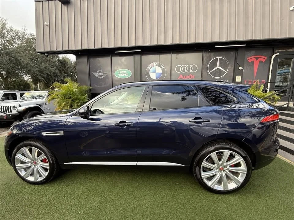 2017 Jaguar F-Pace - Image 7 of 20