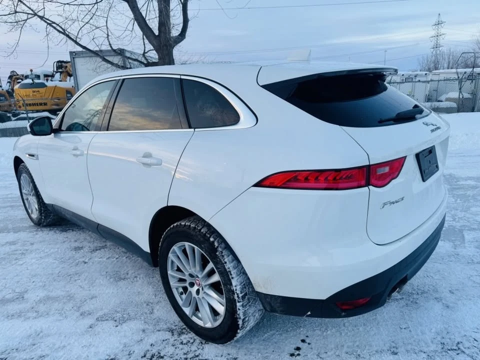 2017 Jaguar F-Pace - Image 13 of 20