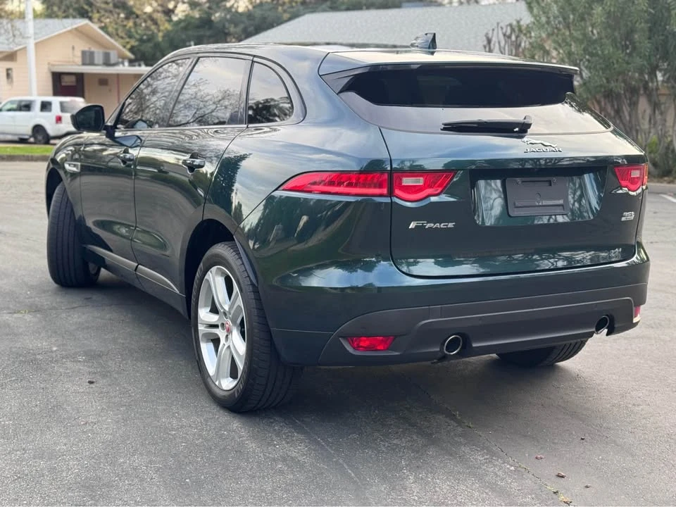 2017 Jaguar F-Pace - Image 10 of 20