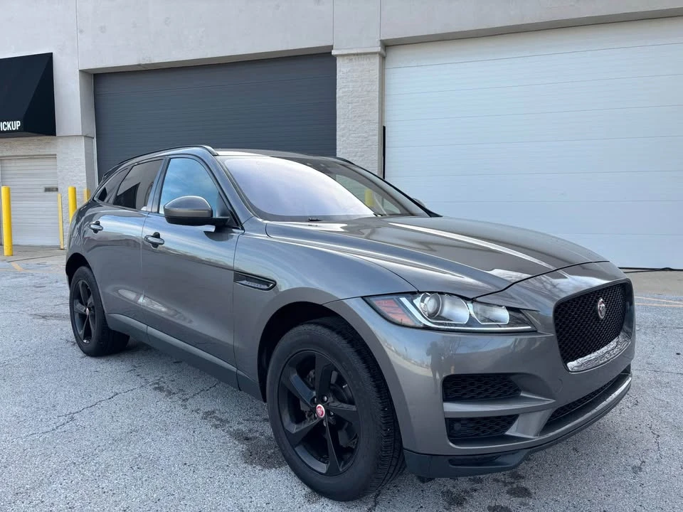2017 Jaguar F-Pace - Image 3 of 12