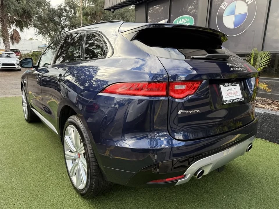 2017 Jaguar F-Pace - Image 4 of 20