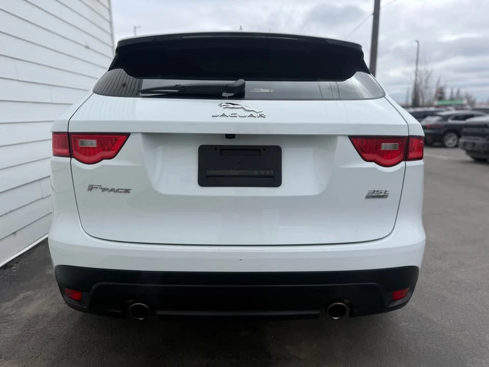 2017 Jaguar F-Pace - Image 5 of 12