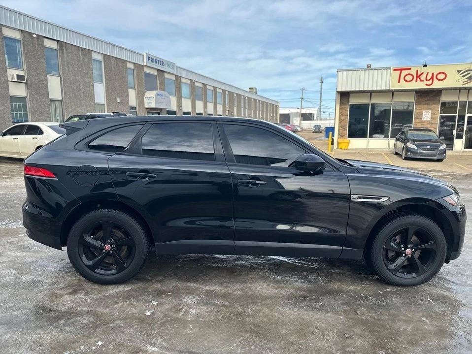 2017 Jaguar F-Pace - Image 5 of 19