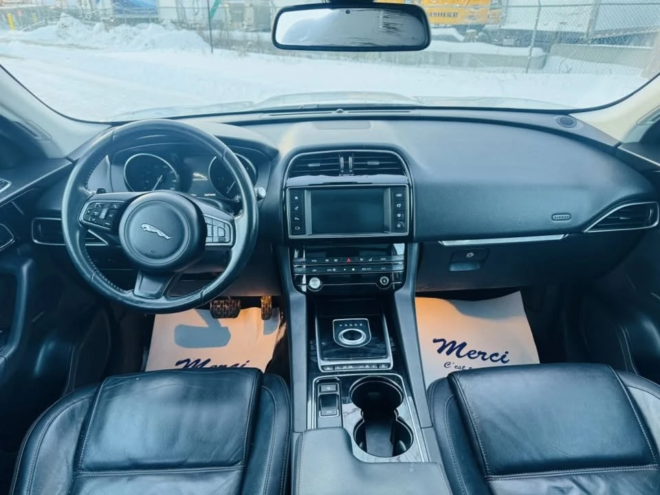 2017 Jaguar F-Pace - Image 12 of 20