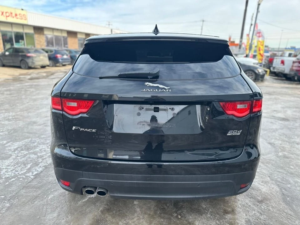 2017 Jaguar F-Pace - Image 7 of 19