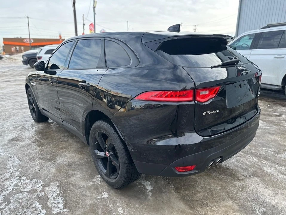 2017 Jaguar F-Pace - Image 8 of 19