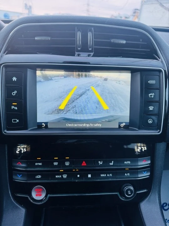 2017 Jaguar F-Pace - Image 17 of 20