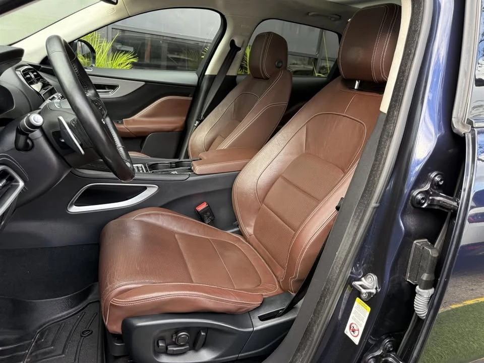 2017 Jaguar F-Pace - Image 14 of 20
