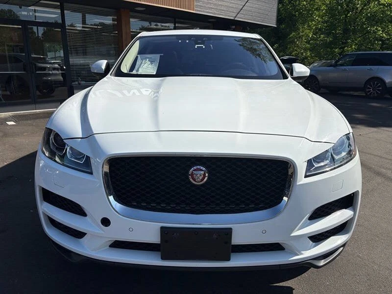 2017 Jaguar F-Pace - Image 2 of 20