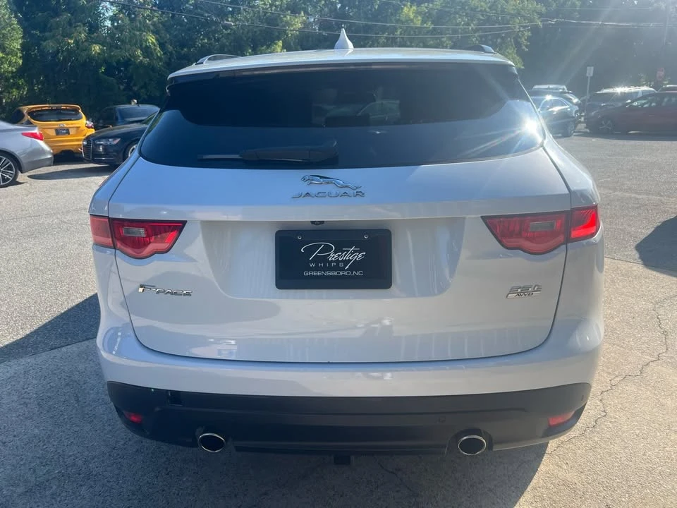 2017 Jaguar F-Pace - Image 6 of 20