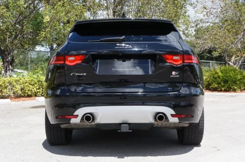 2017 Jaguar F-Pace - Image 6 of 20