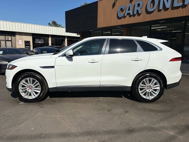 2017 Jaguar F-Pace - Image 8 of 20