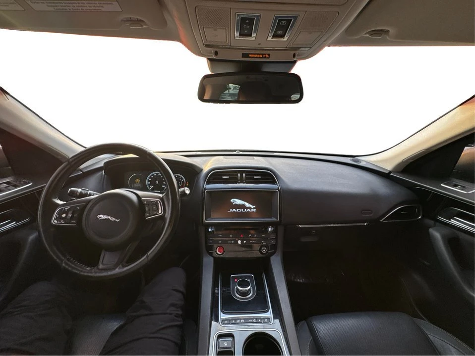2017 Jaguar F-Pace - Image 19 of 19