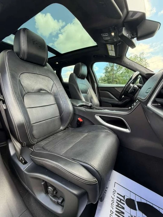 2017 Jaguar F-Pace - Image 7 of 16