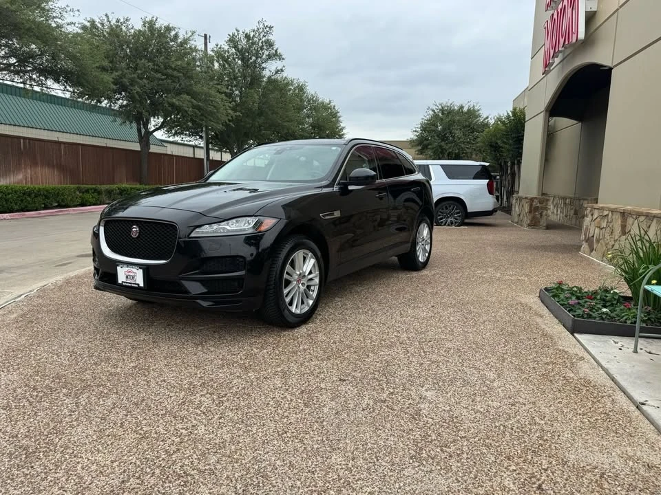 2017 Jaguar F-Pace - Image 11 of 20