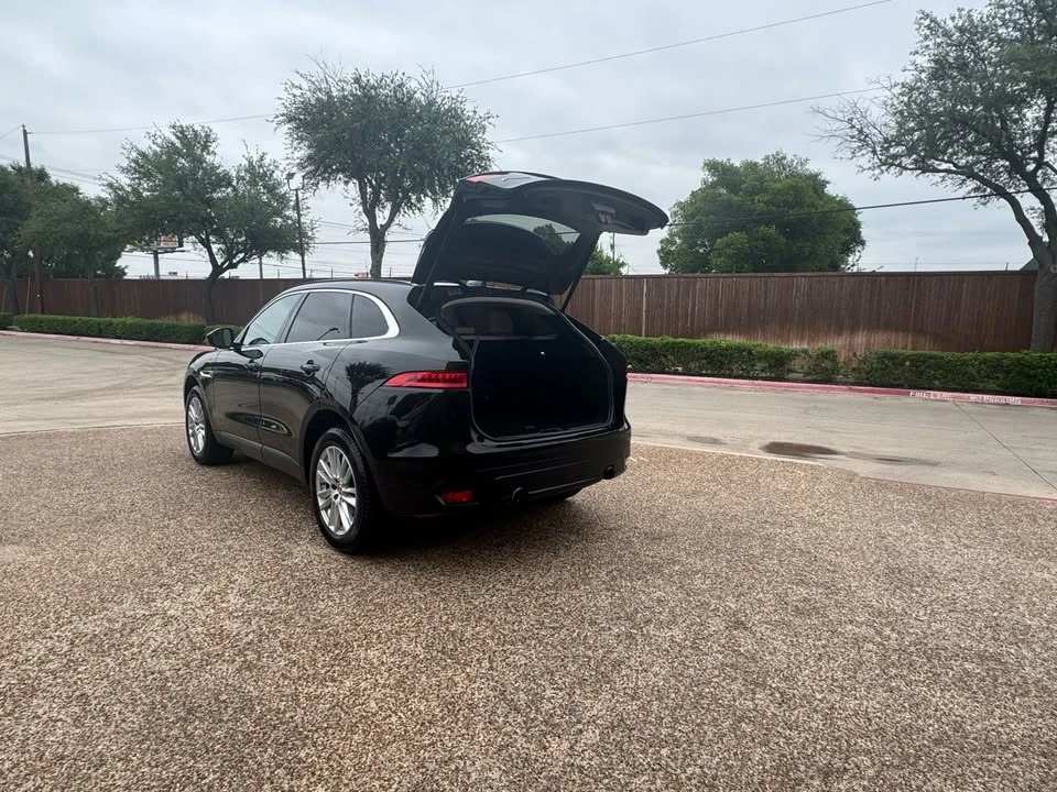 2017 Jaguar F-Pace - Image 13 of 20