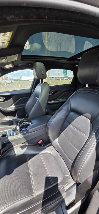 2017 Jaguar F-Pace - Image 9 of 13