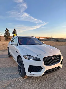 2017 Jaguar F-PACE S
