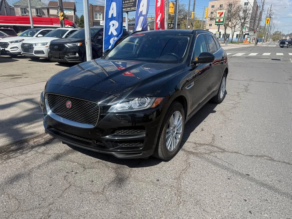 2017 Jaguar F-Pace - Image 3 of 12