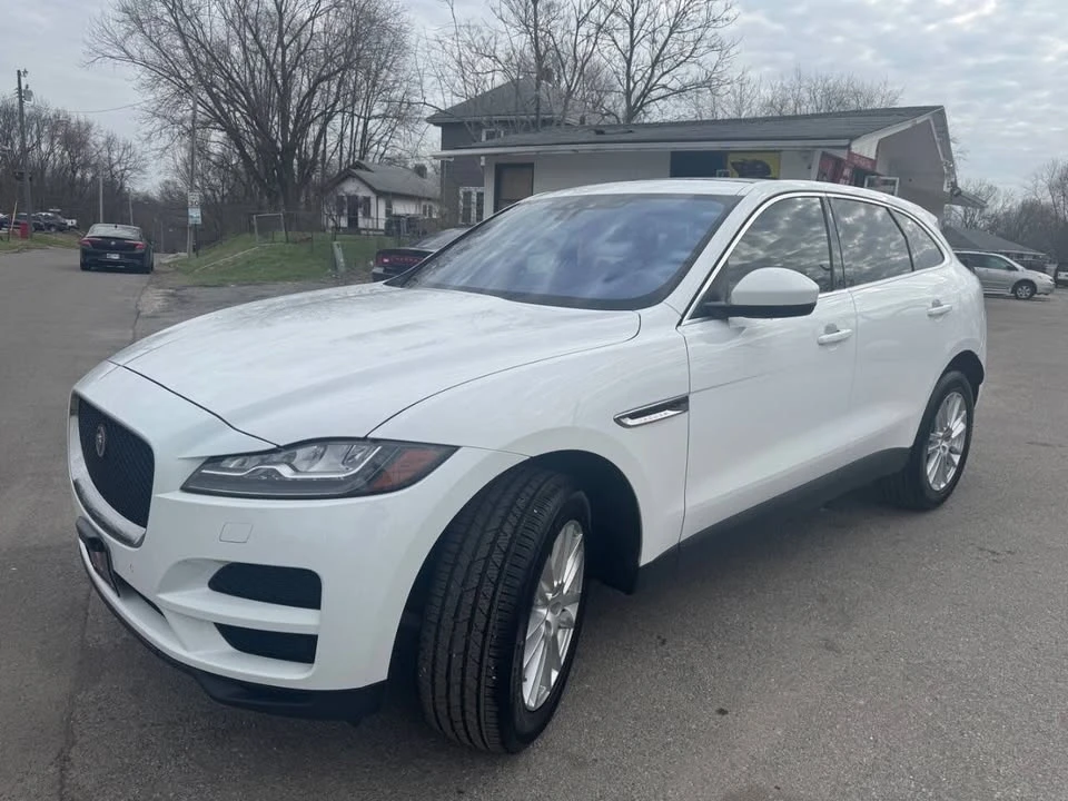 2017 Jaguar F-Pace - Image 3 of 20
