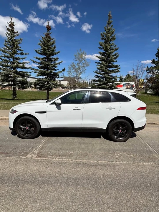 2017 Jaguar F-Pace - Image 5 of 13