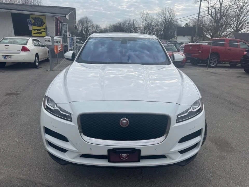 2017 Jaguar F-Pace - Image 2 of 20