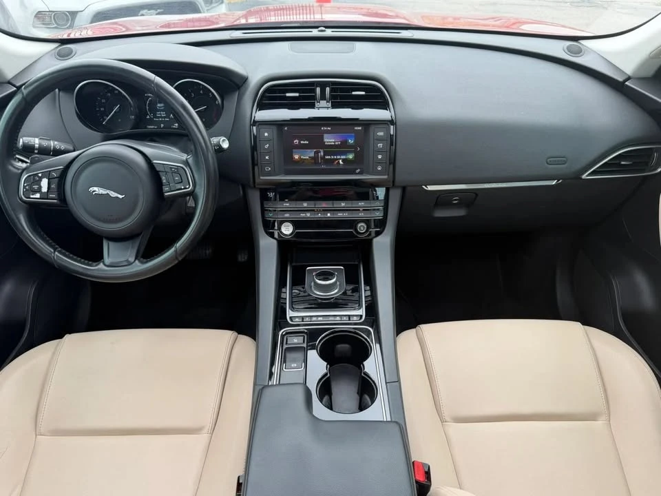 2017 Jaguar F-Pace - Image 7 of 20