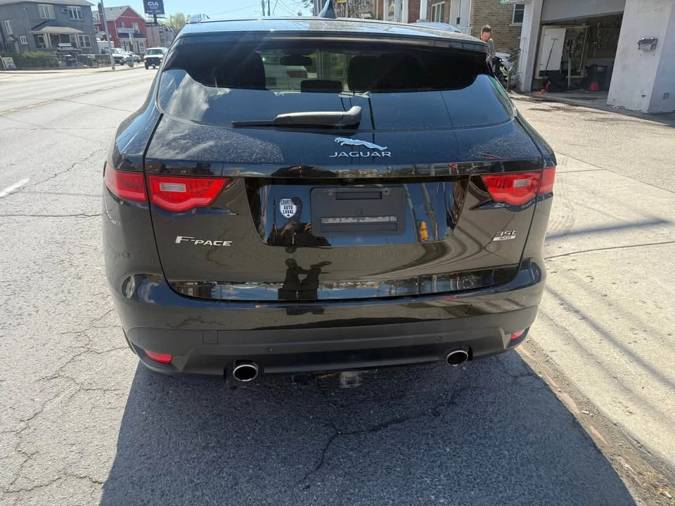 2017 Jaguar F-Pace - Image 6 of 12