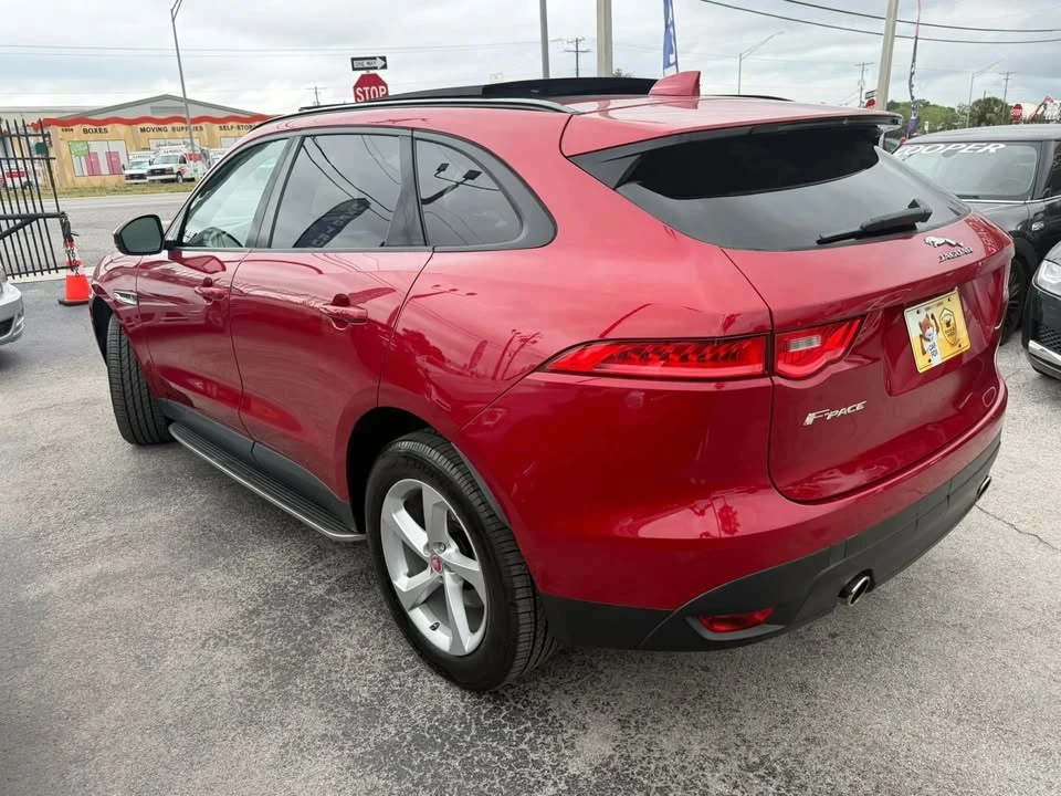 2017 Jaguar F-Pace - Image 6 of 20