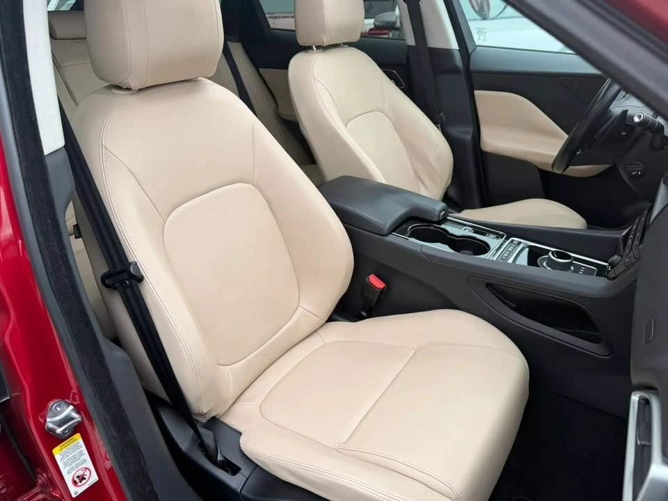 2017 Jaguar F-Pace - Image 11 of 20