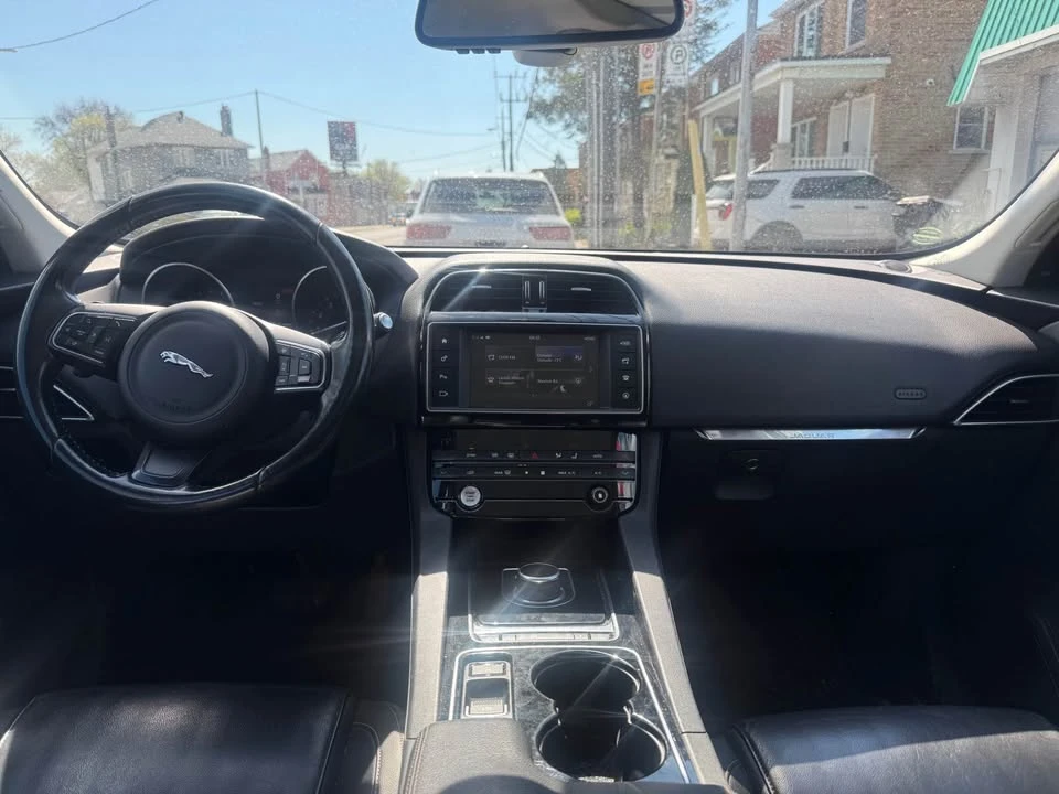 2017 Jaguar F-Pace - Image 12 of 12