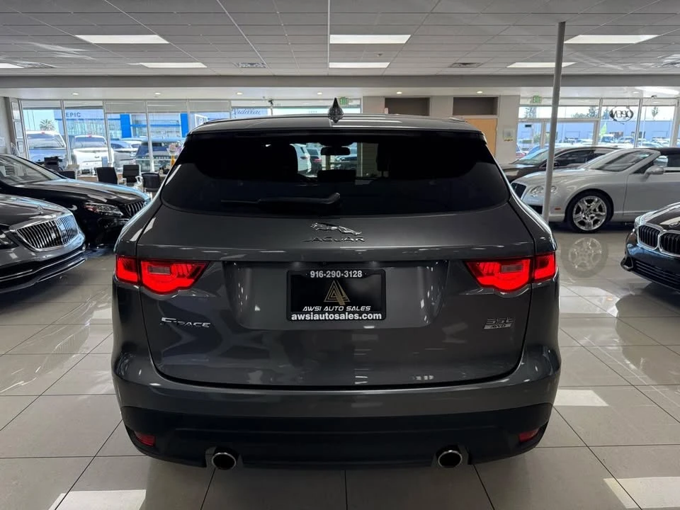 2017 Jaguar F-Pace - Image 5 of 20