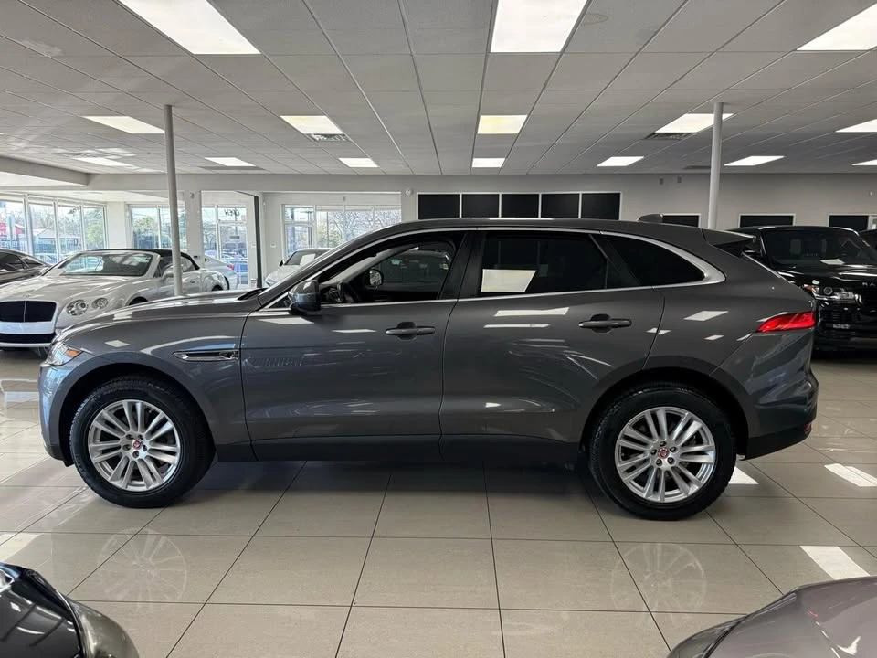 2017 Jaguar F-Pace - Image 7 of 20