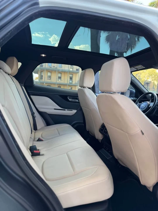 2017 Jaguar F-Pace - Image 11 of 11