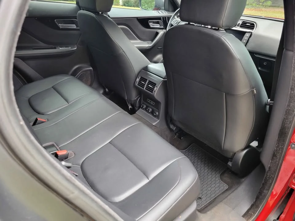 2017 Jaguar F-Pace - Image 11 of 14