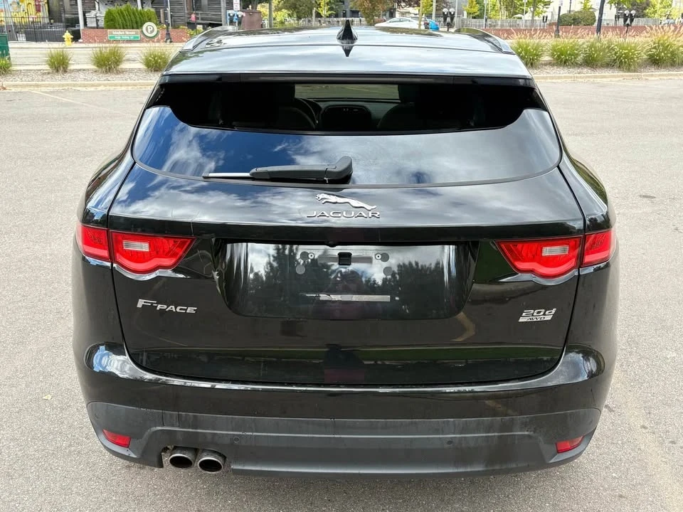 2017 Jaguar F-Pace - Image 6 of 20