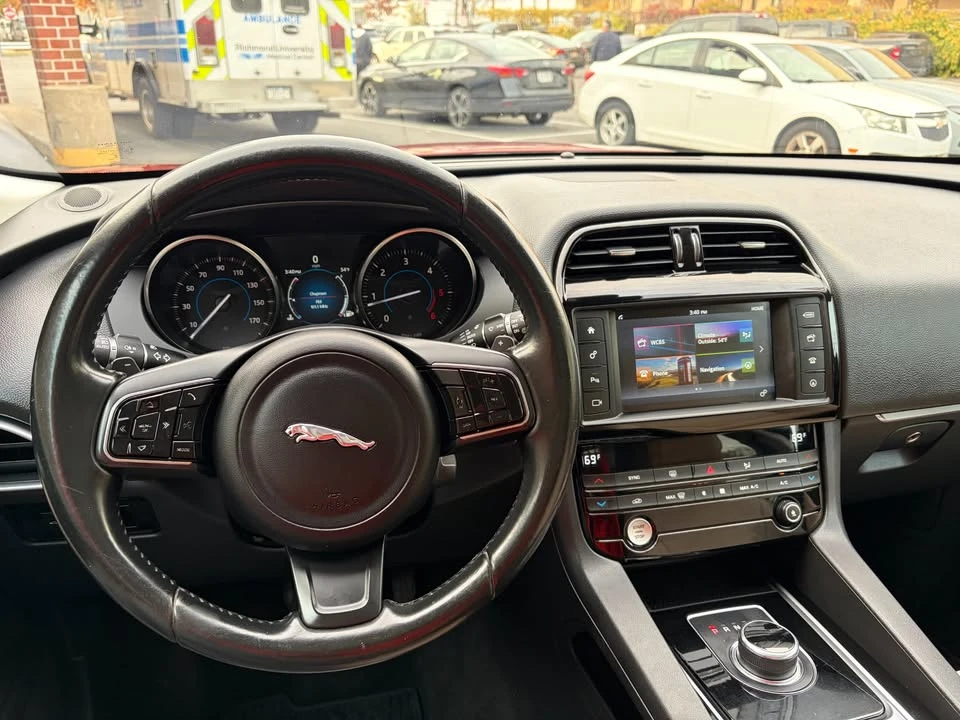 2017 Jaguar F-Pace - Image 12 of 19