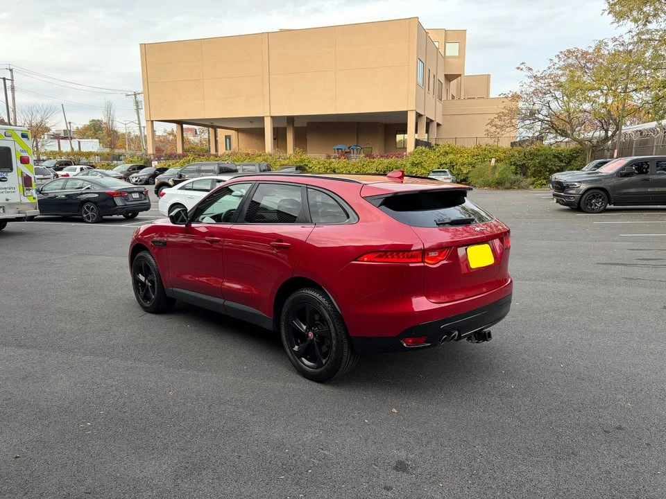 2017 Jaguar F-Pace - Image 6 of 19