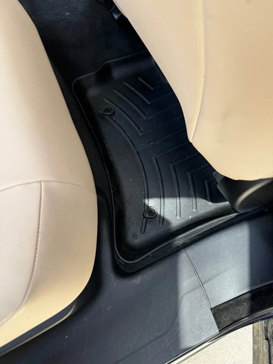 2017 Jaguar F-Pace - Image 13 of 18