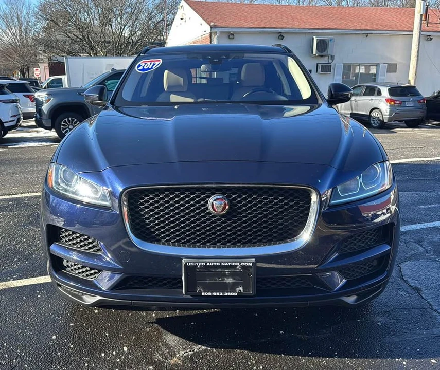 2017 Jaguar F-Pace - Image 8 of 20