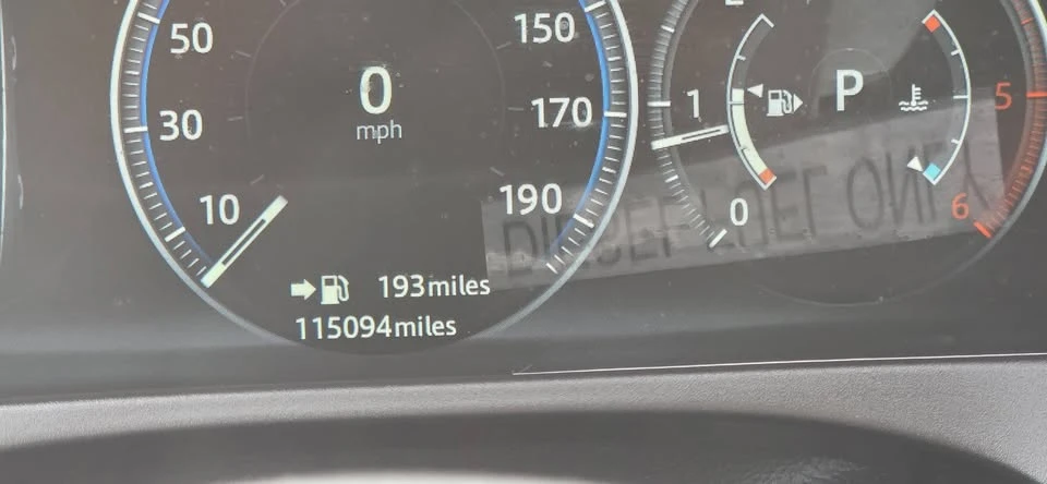 2017 Jaguar F-Pace - Image 11 of 13