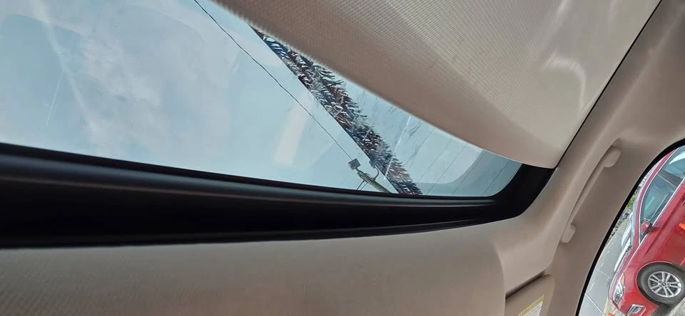 2017 Jaguar F-Pace - Image 13 of 13