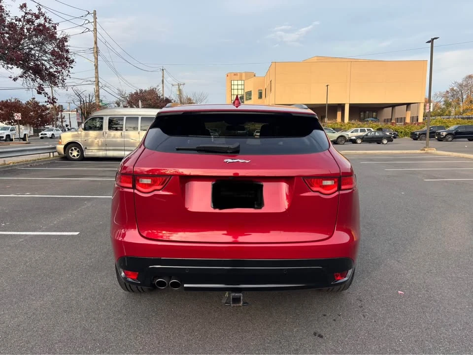 2017 Jaguar F-Pace - Image 6 of 20