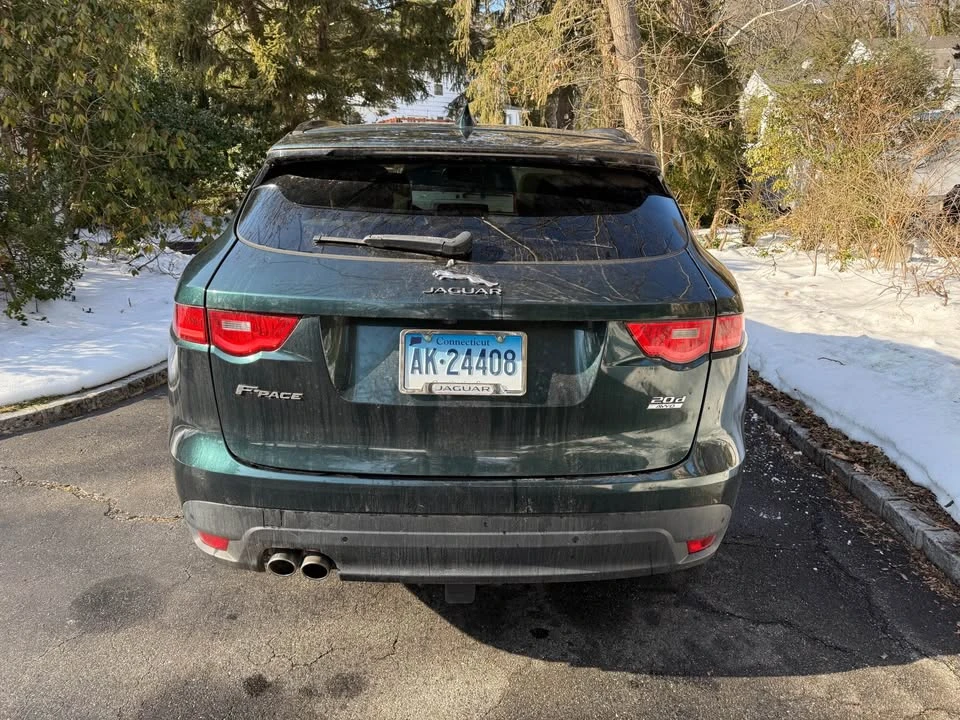 2017 Jaguar F-Pace - Image 5 of 13