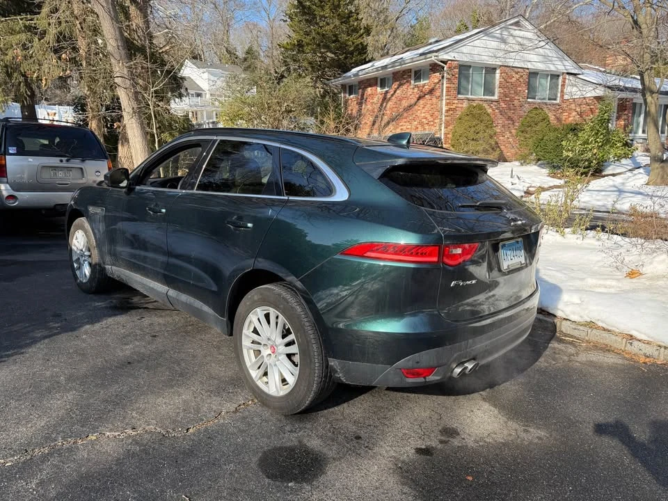 2017 Jaguar F-Pace - Image 6 of 13