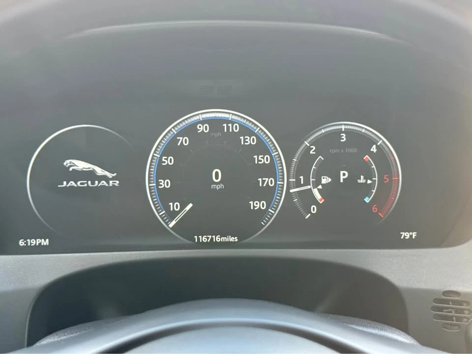 2017 Jaguar F-Pace - Image 12 of 20