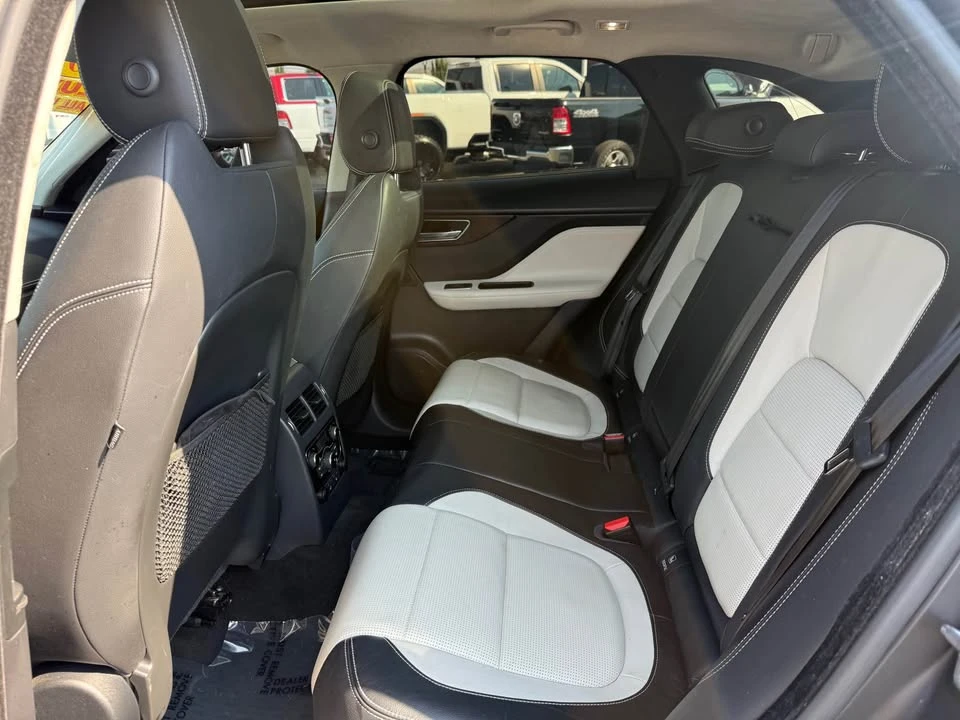 2017 Jaguar F-Pace - Image 15 of 15