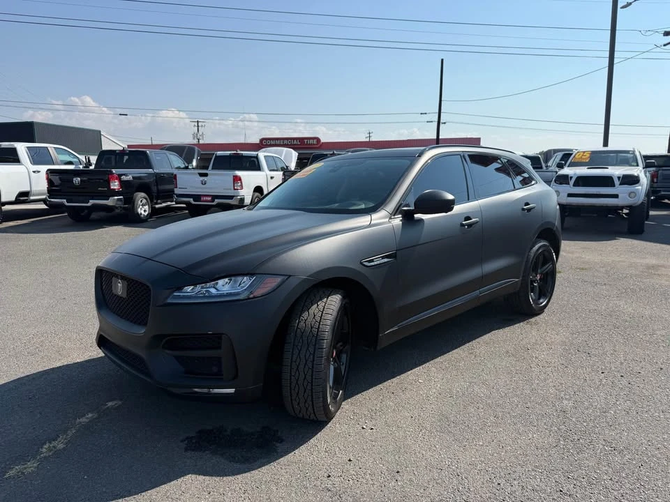 2017 Jaguar F-Pace - Image 3 of 15